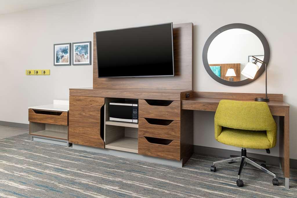 Hampton Inn & Suites Santa Rosa Sonoma Wine Country Bilik gambar